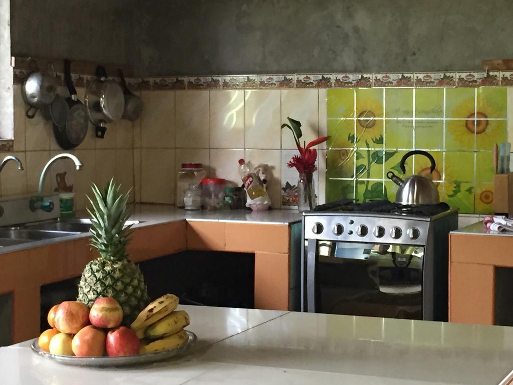 Isuyama Hostel Пуерто Малдонадо Екстериор снимка